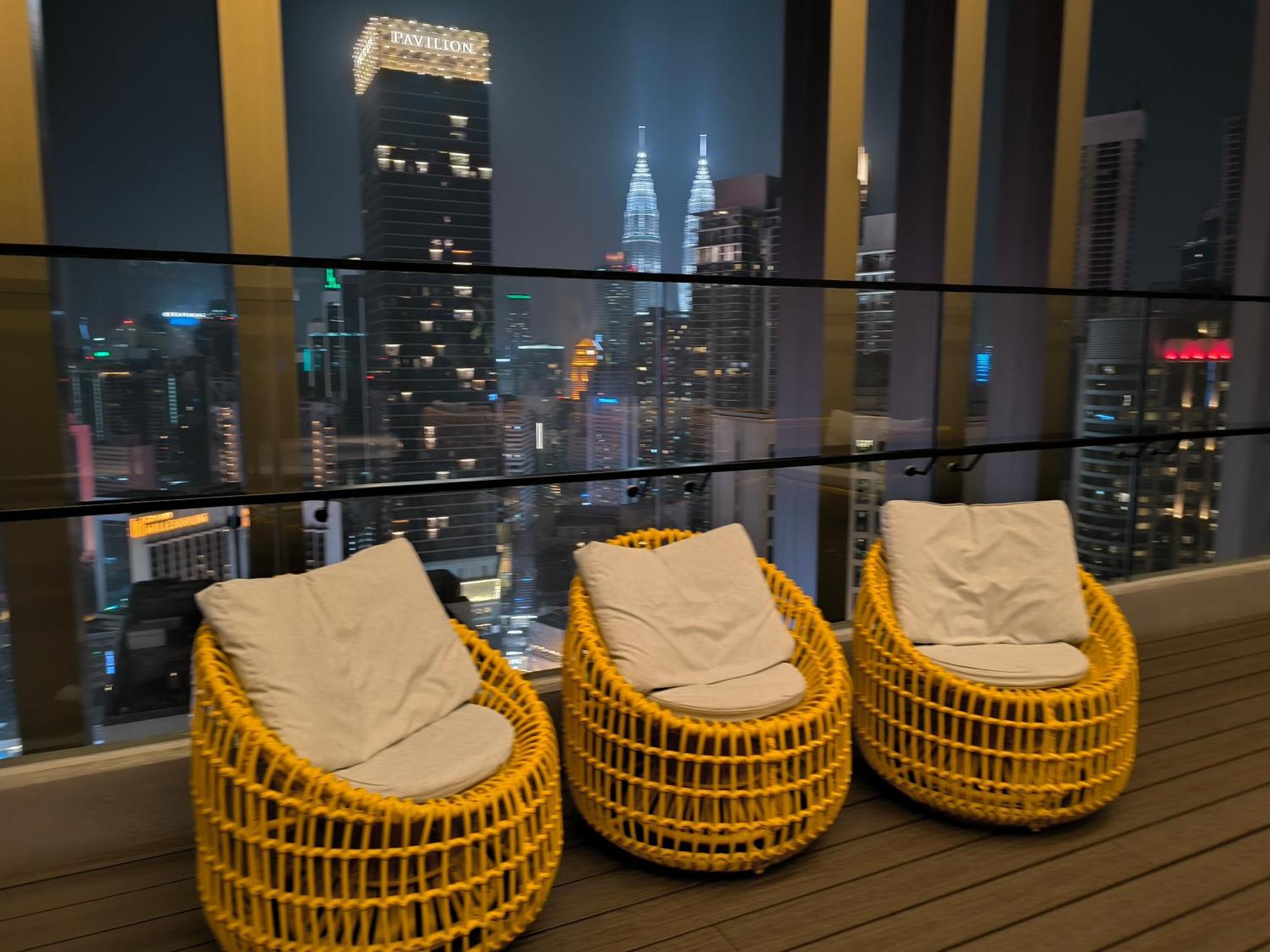 Axon Service Suites At Bukit Bintang Kl Куала Лумпур Екстериор снимка